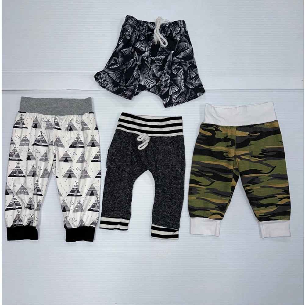Lot of 4 Baby Boy Casual Bottoms Bundle 0-3 Months Multi-color Size 70